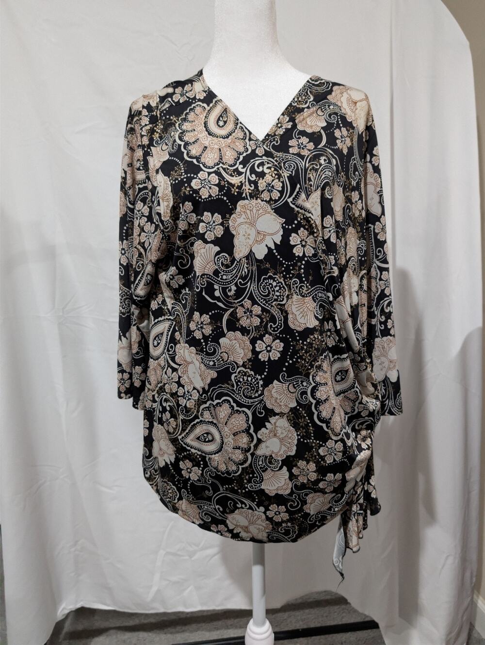 Brittany Black Women's Plus Size 1X Boho Blouse Shirt Faux Wrap Top Paisley EUC